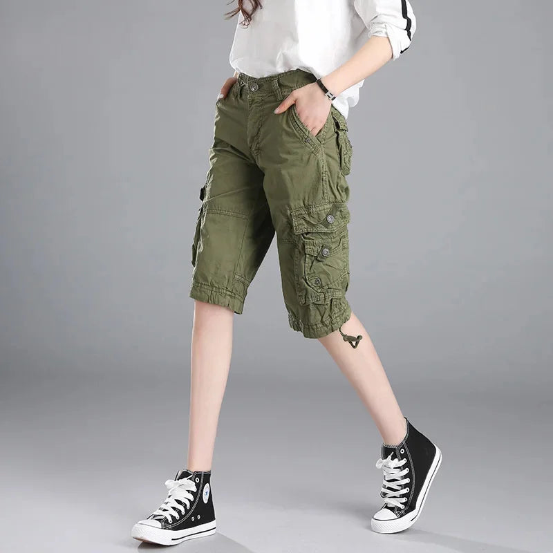 Outdoor Large Size Camouflage Cargo Shorts Women Hiking Sports Multi Pocket Loose Straight Baggy Military Short Trousers